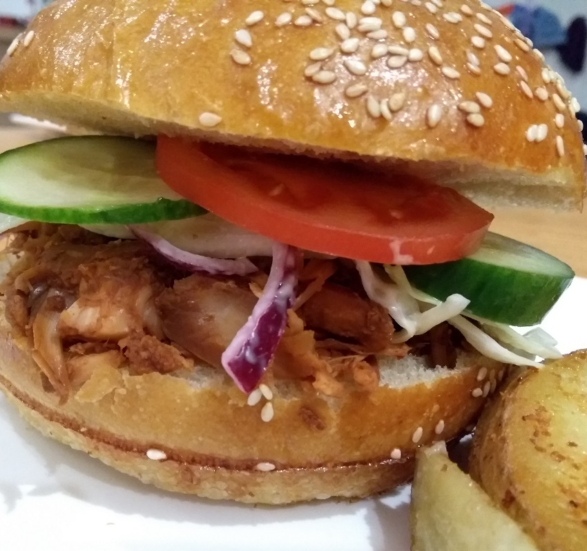 Pulled Jackfruit Recipe: A Vegan Essential - Le Cheval Blanc