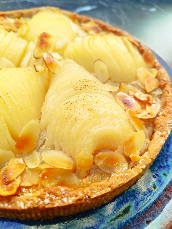 vegan pear tart